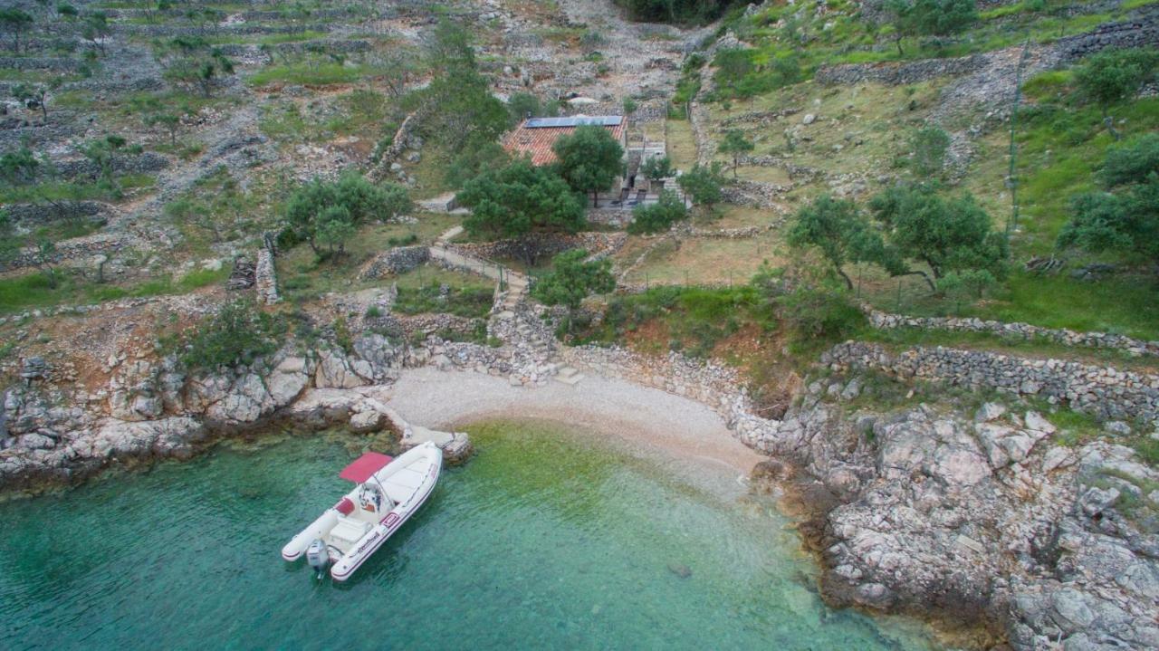 Buc-Vila Nada Villa Cres Buitenkant foto